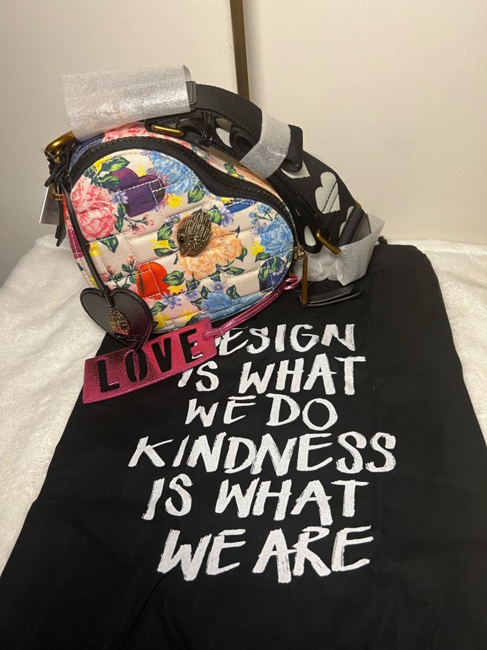 Kurt Geiger dual zip Southbank heart bag NWT
